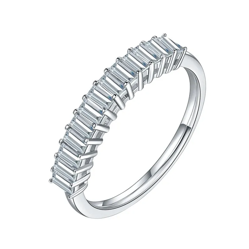 1.0 Ct Emerald Cut Diamond Wedding Band