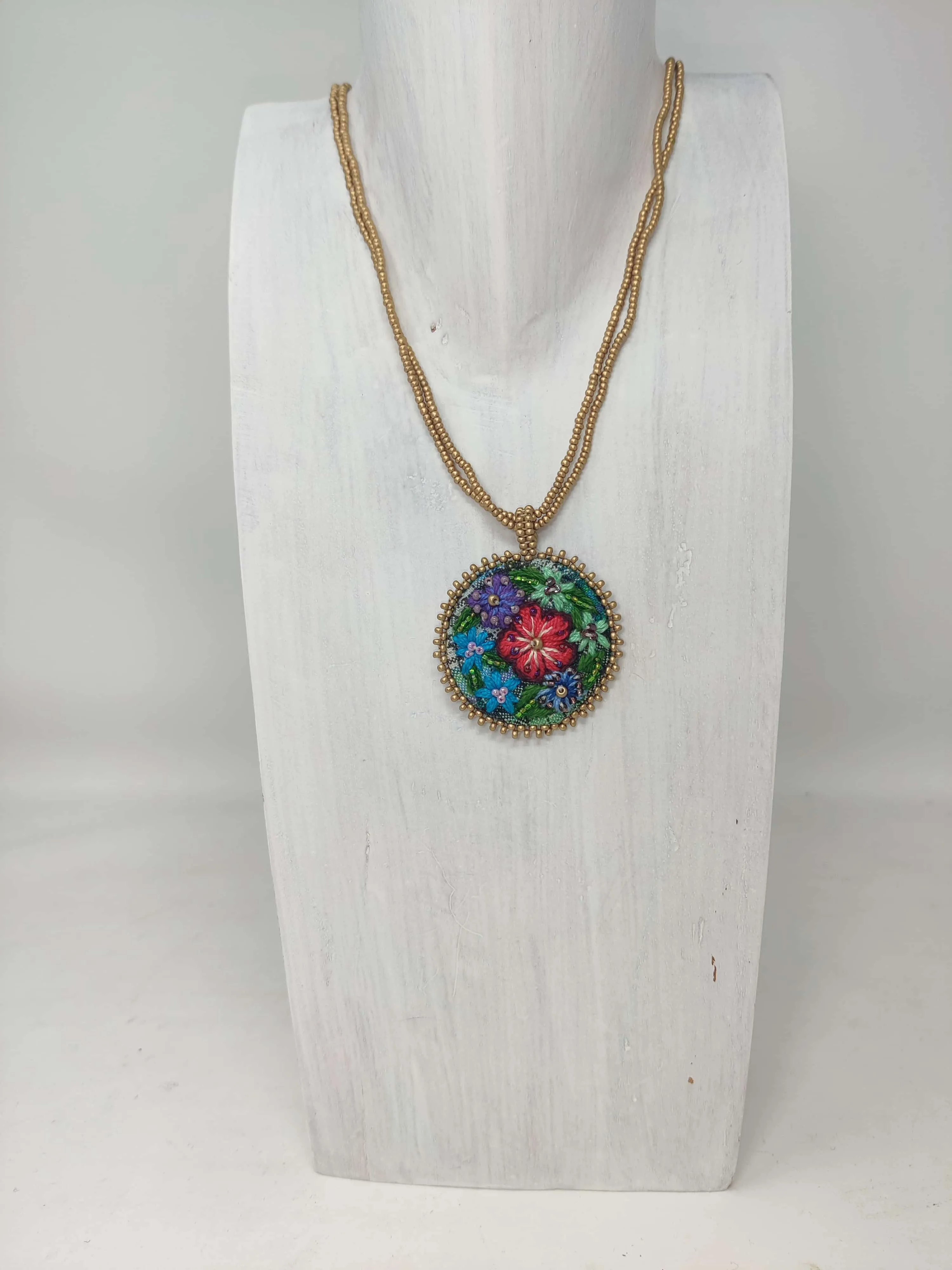 Corte Embroidered Flower Necklace