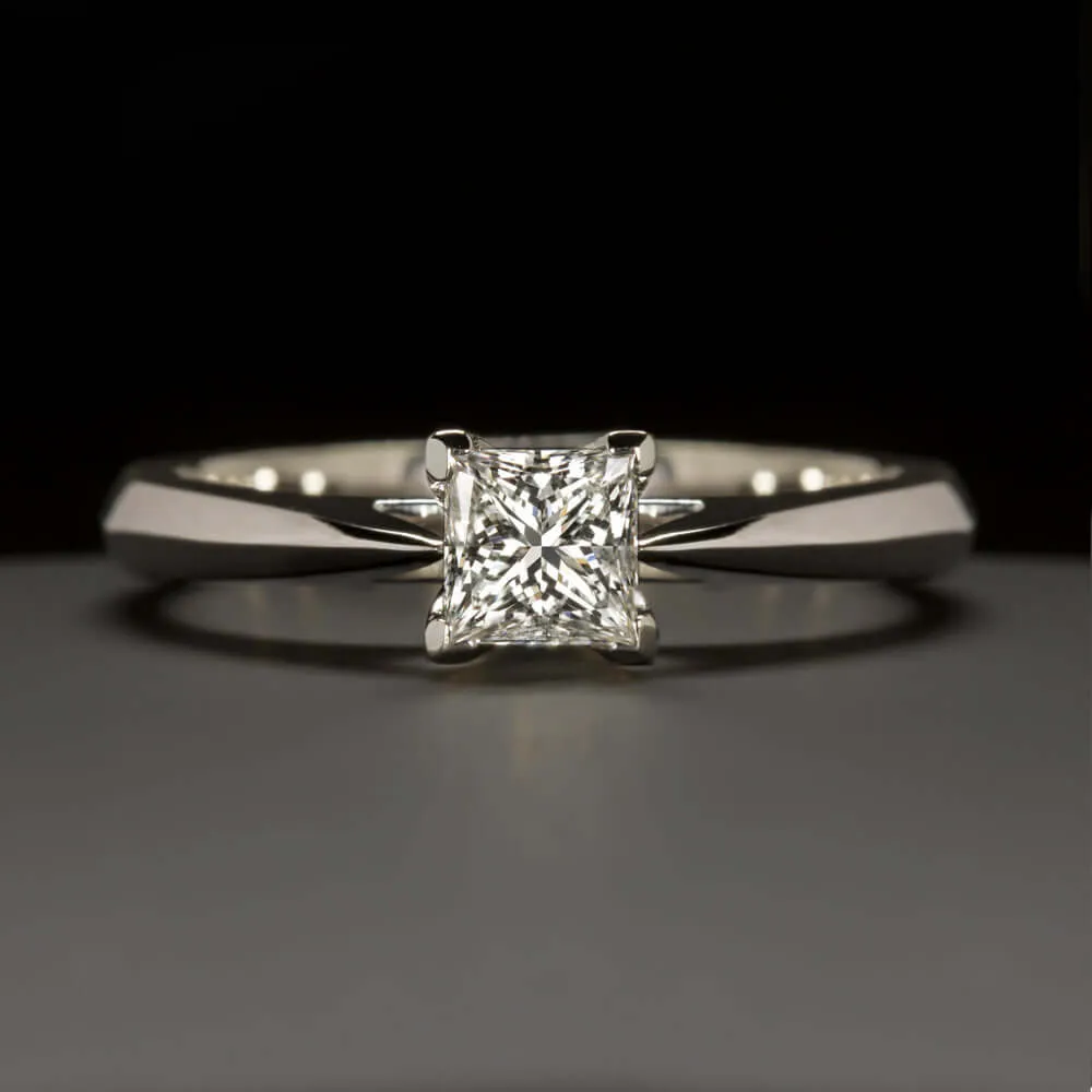 F VS1 PRINCESS CUT DIAMOND ENGAGMENT RING SOLITAIRE WHITE GOLD 1/2 CARAT CLASSIC