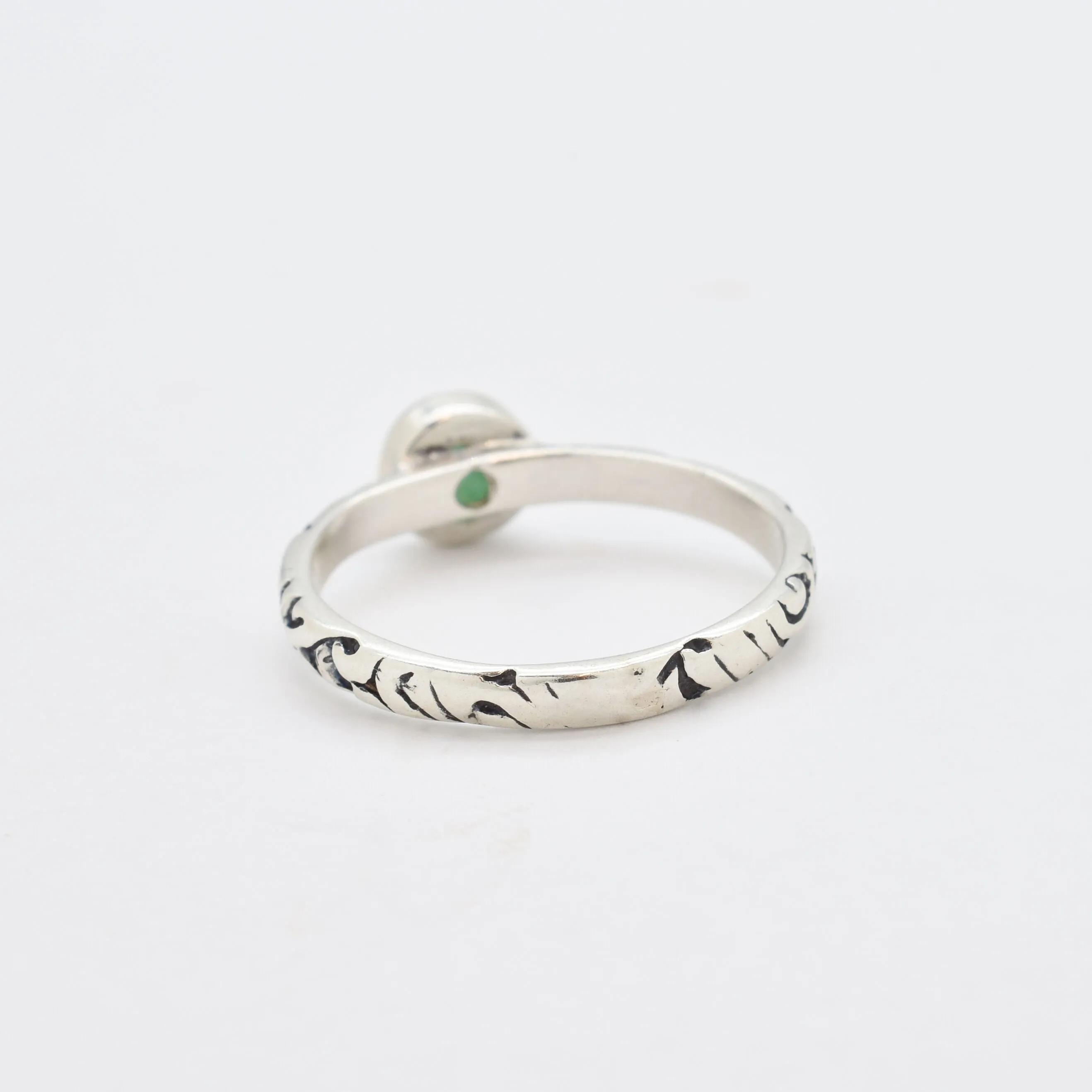 Genuine Emerald Ring - Engraved Silver Ring - Green Round Ring