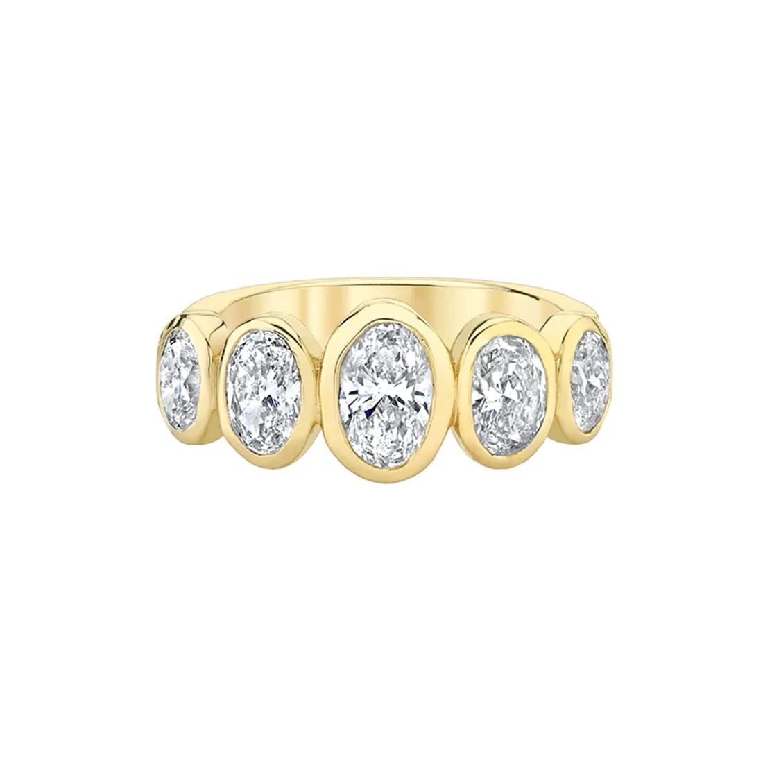 Graduated Oval Diamond Band | Ready to Ship