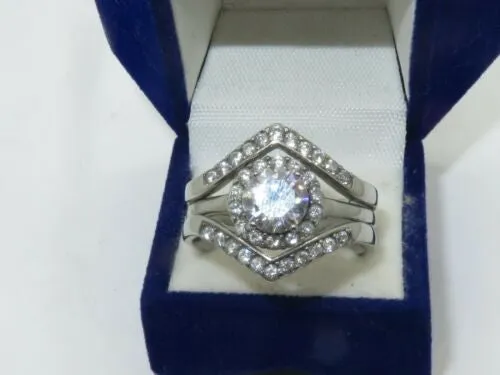 Jewellery Kingdom Cubic Zirconia Band Guard 2pcs Stainless Steel 3CT Engagement Wedding Ladies Ring Set