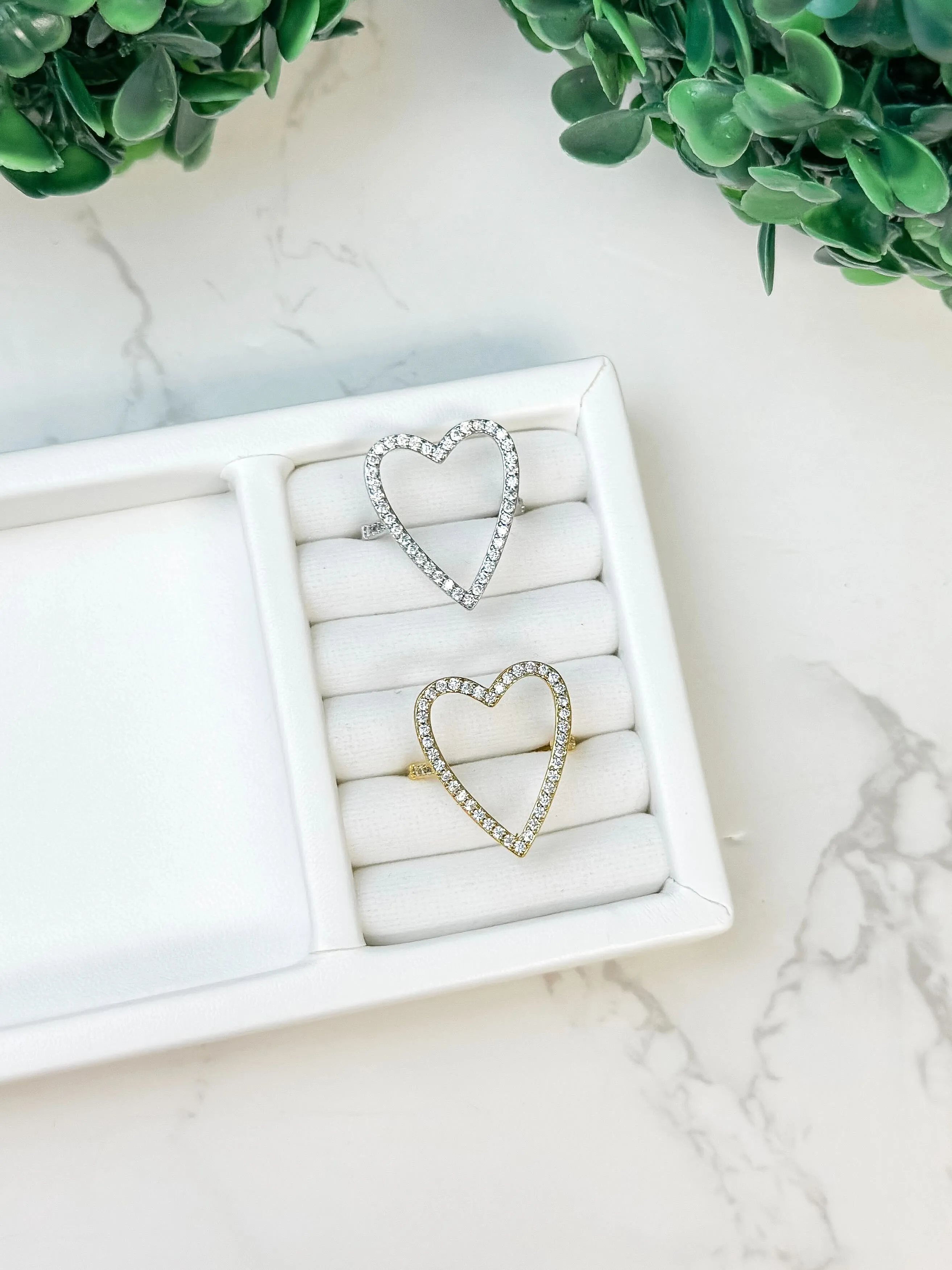 Lovey Dovey Pave G/S by B.B. Lila