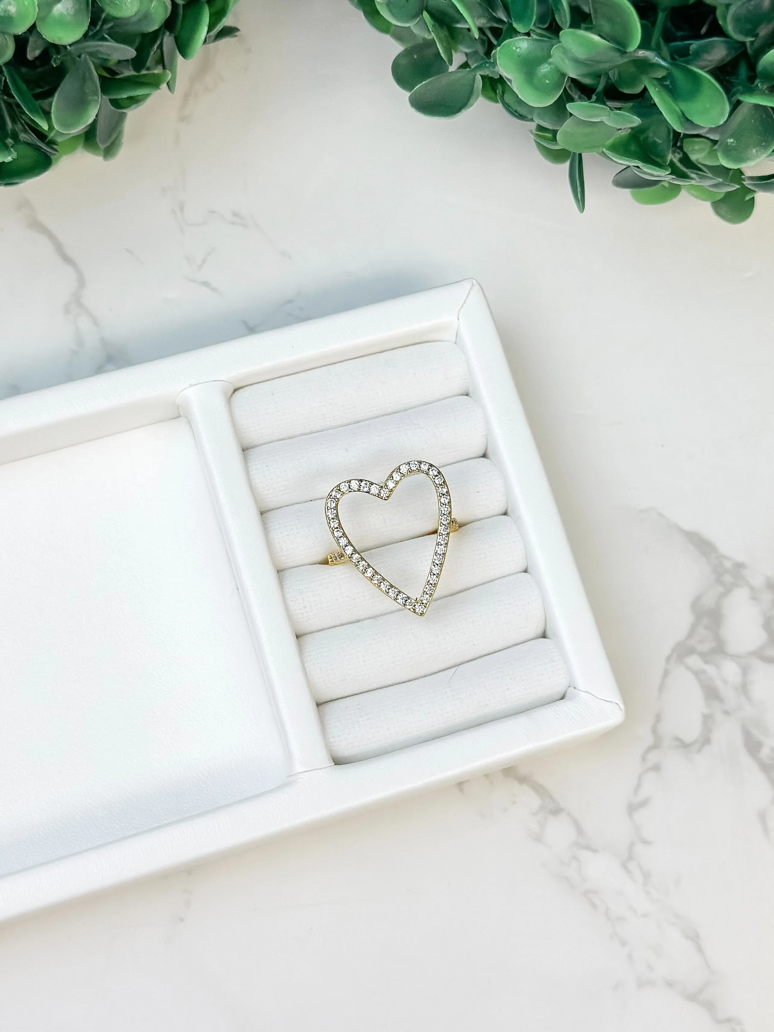 Lovey Dovey Pave G/S by B.B. Lila