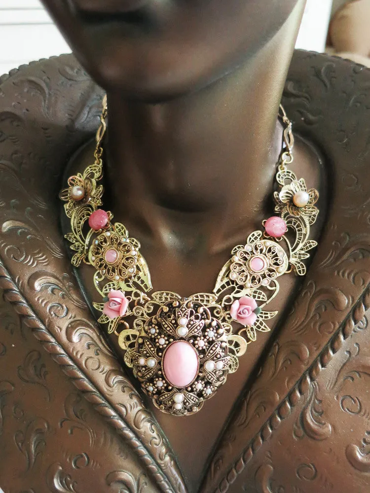 Pastel Pink with Pearls Collar Necklace