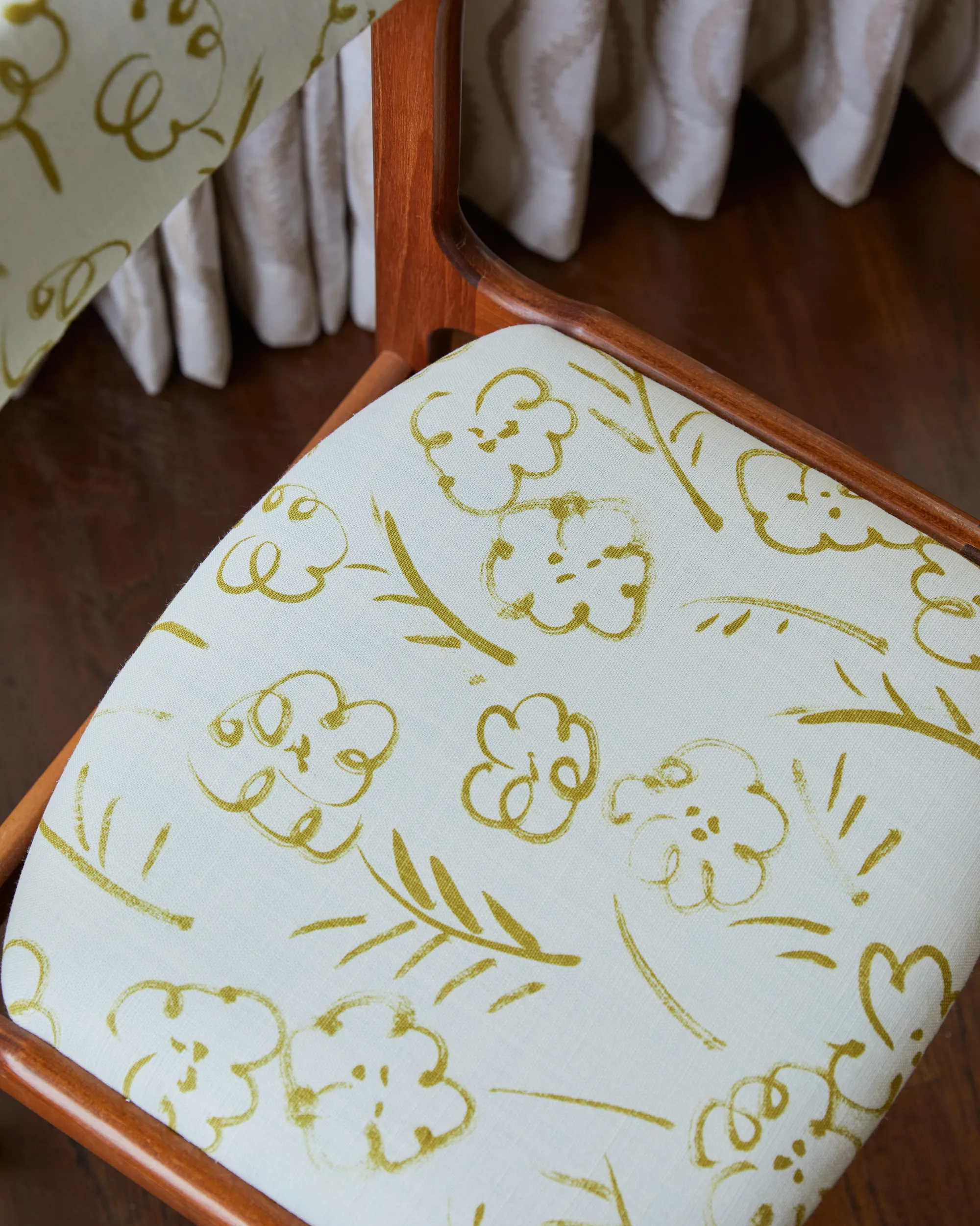 Roses Fabric in Mint/Chartreuse
