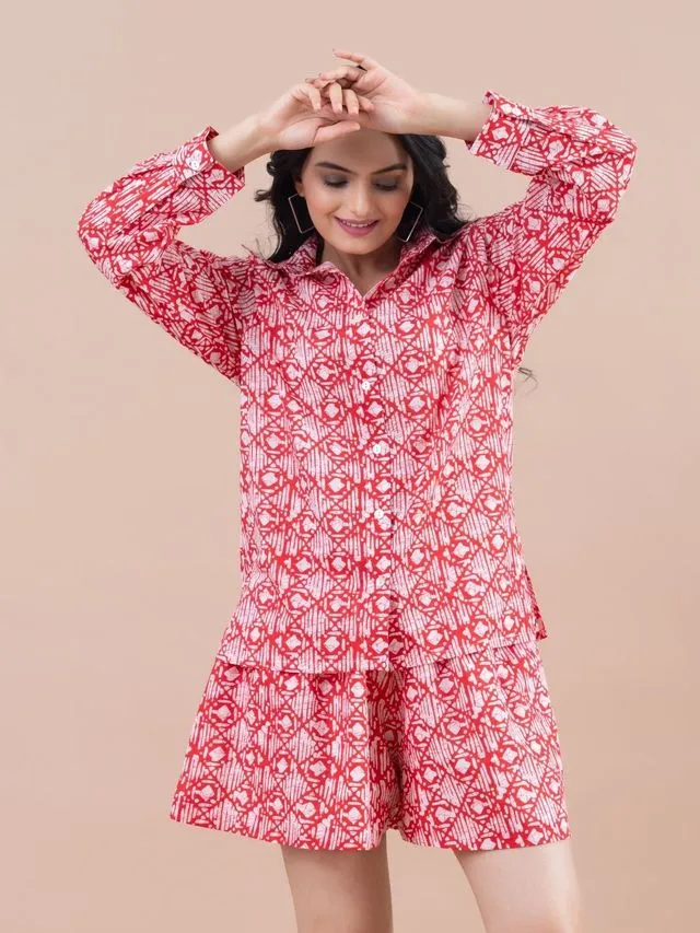 stylish floral printed cotton pure cotton full cuff sleeves shirt with comfortable fully elasticated flare shorts set - Red