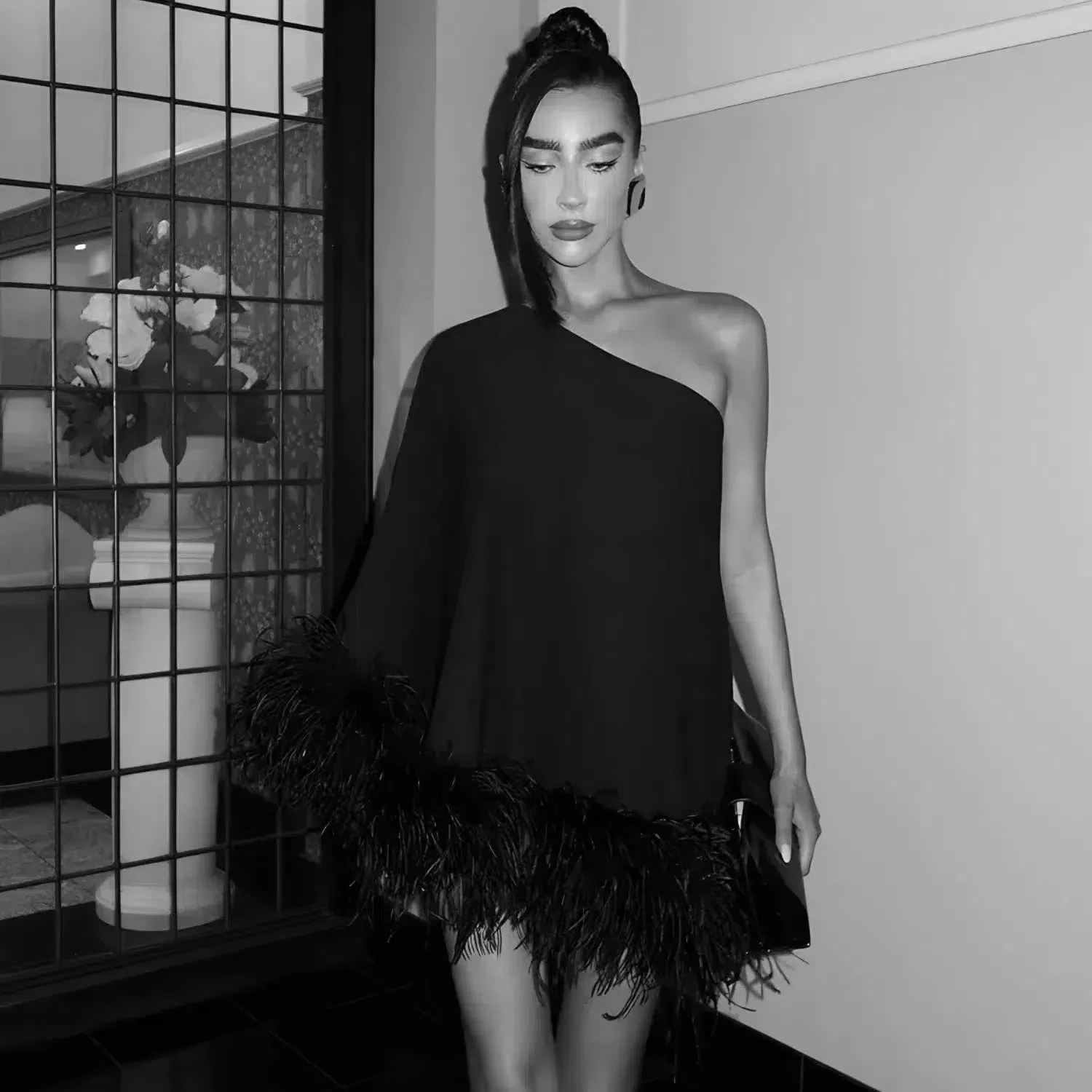 Vincenza – Feather accents – One-shoulder dress